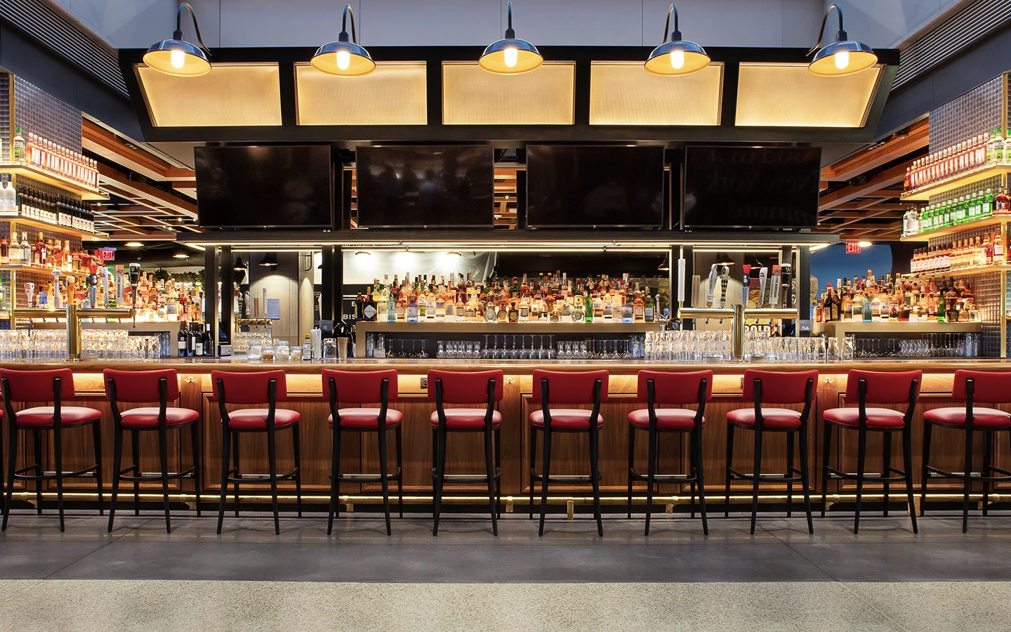 LED Lighting At The Bar At Moynihan Food Hall | QTL Formerly Q-Tran